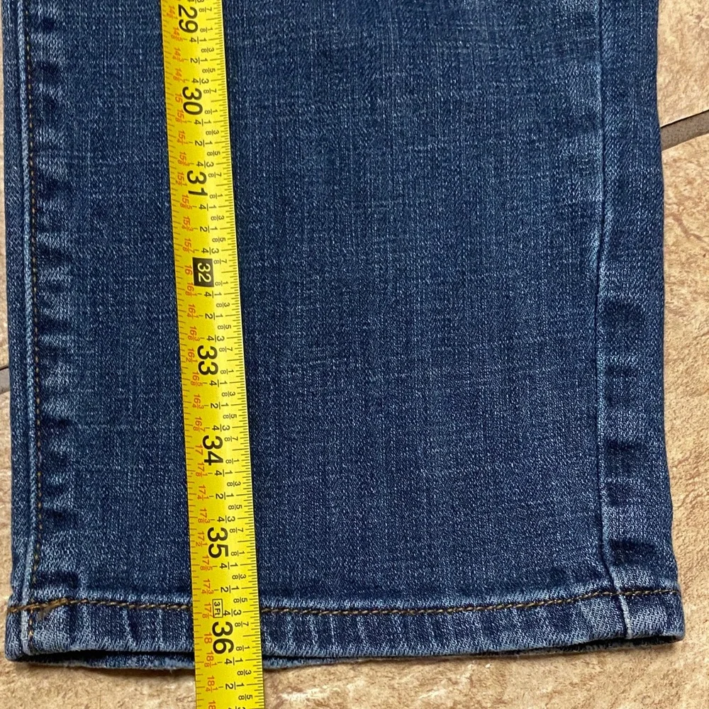 Lucky Brand Men's Classic Blue 221 Straight Jeans 32/30 - Picture 9 of 16